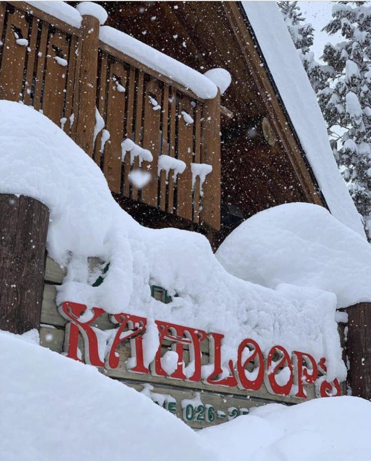 Log Hotel Kamloops Shinano  Luaran gambar